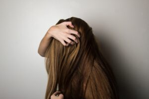 How to treat pimples on scalp